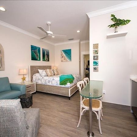The Rod And Reel Resort Suite 3 Anna Maria Exteriör bild