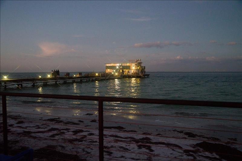 The Rod And Reel Resort Suite 3 Anna Maria Exteriör bild