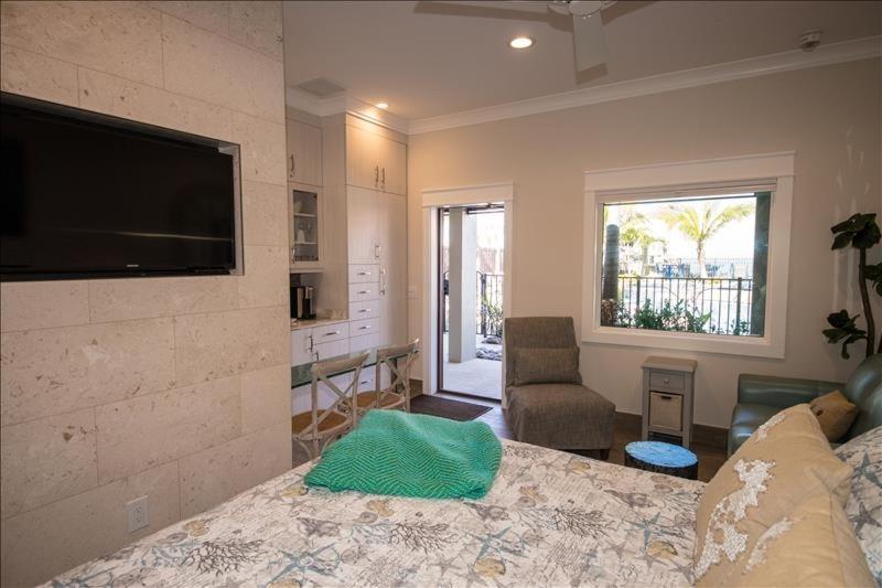The Rod And Reel Resort Suite 3 Anna Maria Exteriör bild